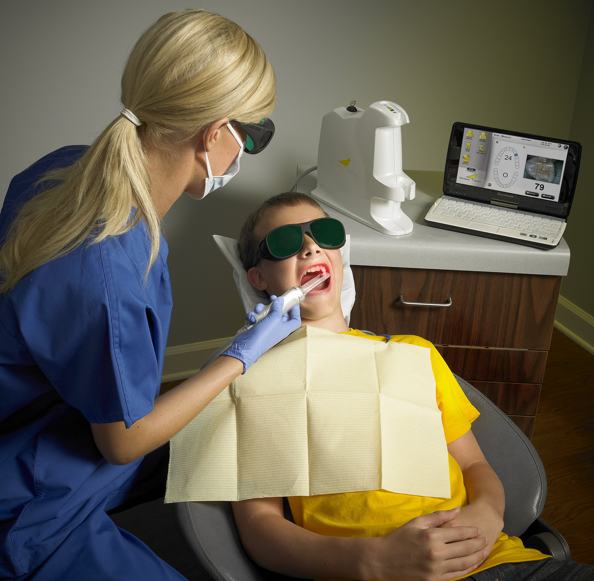 Hygienist Using Canary System - Dr. Jared Bolding
