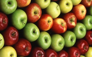 Apples Are Good For Your Health and Teeth - Dr. Bolding Omaha Cosmetic Dentist