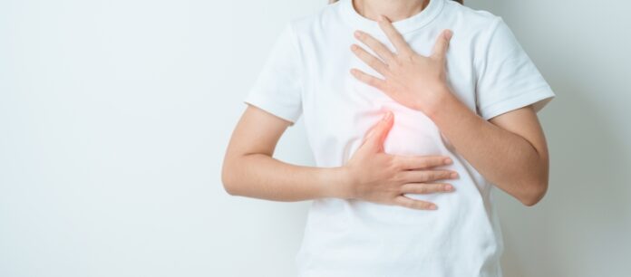 signs of acid reflux on teeth