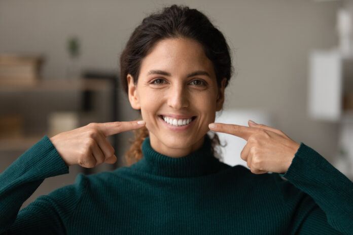 Instant orthodontics with veneers and crowns - Bolding Dentistry